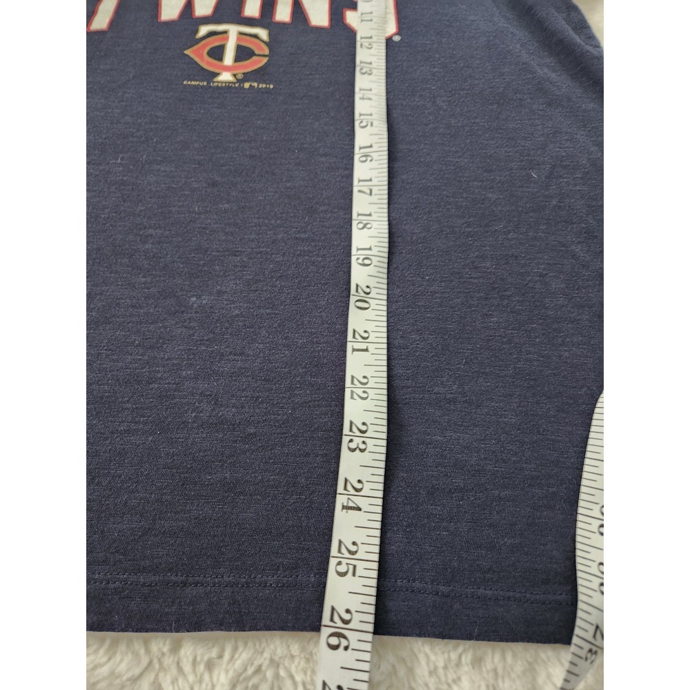 Campus Lifestyle Twins MLB Womens Graphic V Neck T Shirt Size Large - Picture 6 of 6